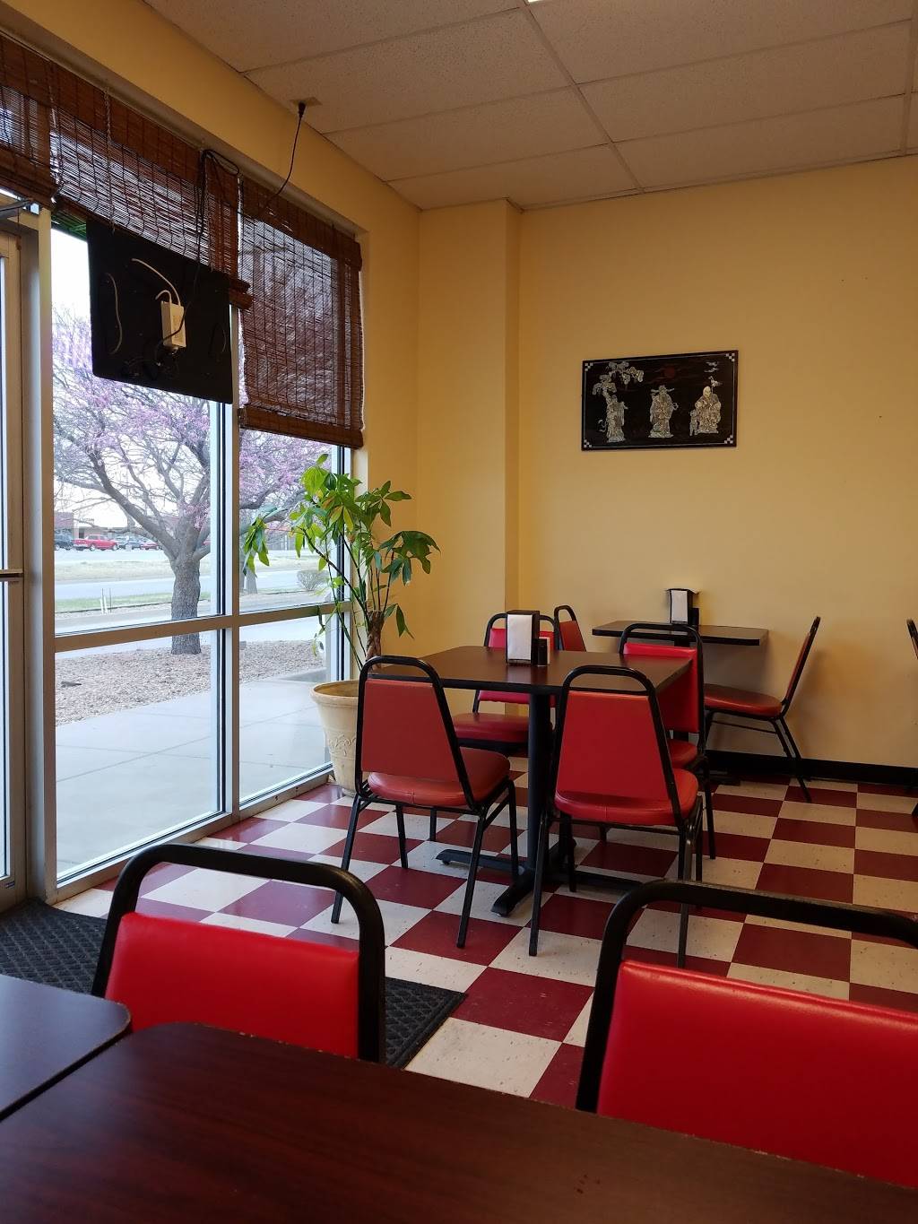 Tutas Teriyaki | restaurant | 1212 S Tyler Rd # 100, Wichita, KS 67209, USA | 3167299003 OR +1 316-729-9003