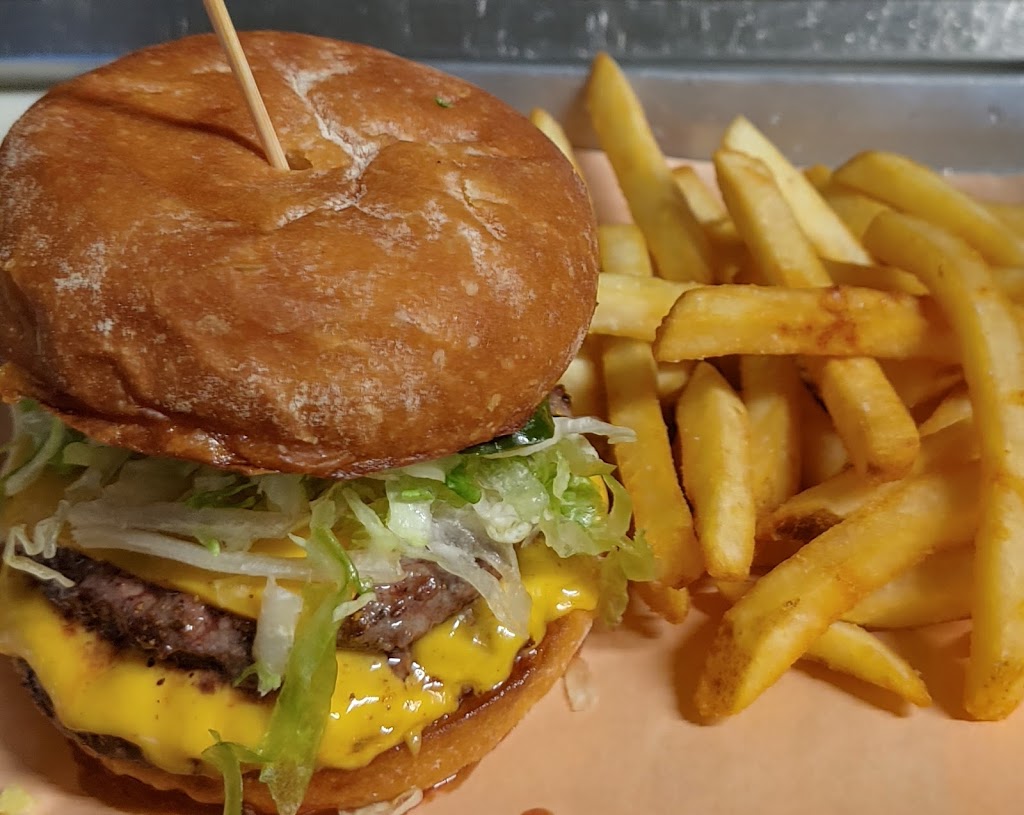 Bam Pow Burgers | restaurant | 6035 NE Halsey St, Portland, OR 97213, USA | 9714203370 OR +1 971-420-3370