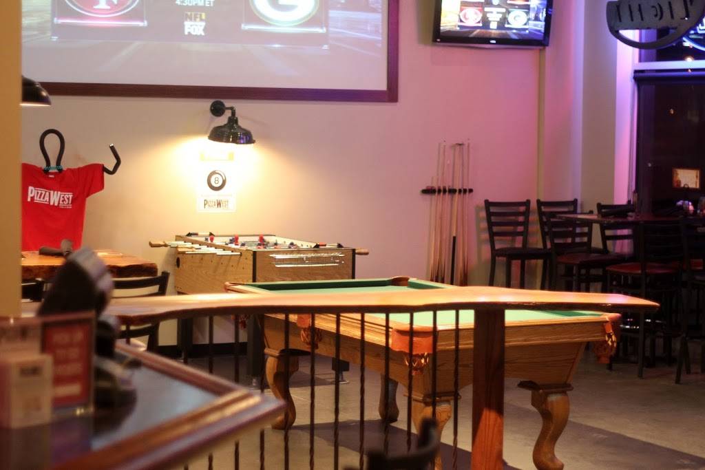 PizzaWest | restaurant | 12040 Mcdermott Plaza, La Vista, NE 68128, USA | 4029337499 OR +1 402-933-7499