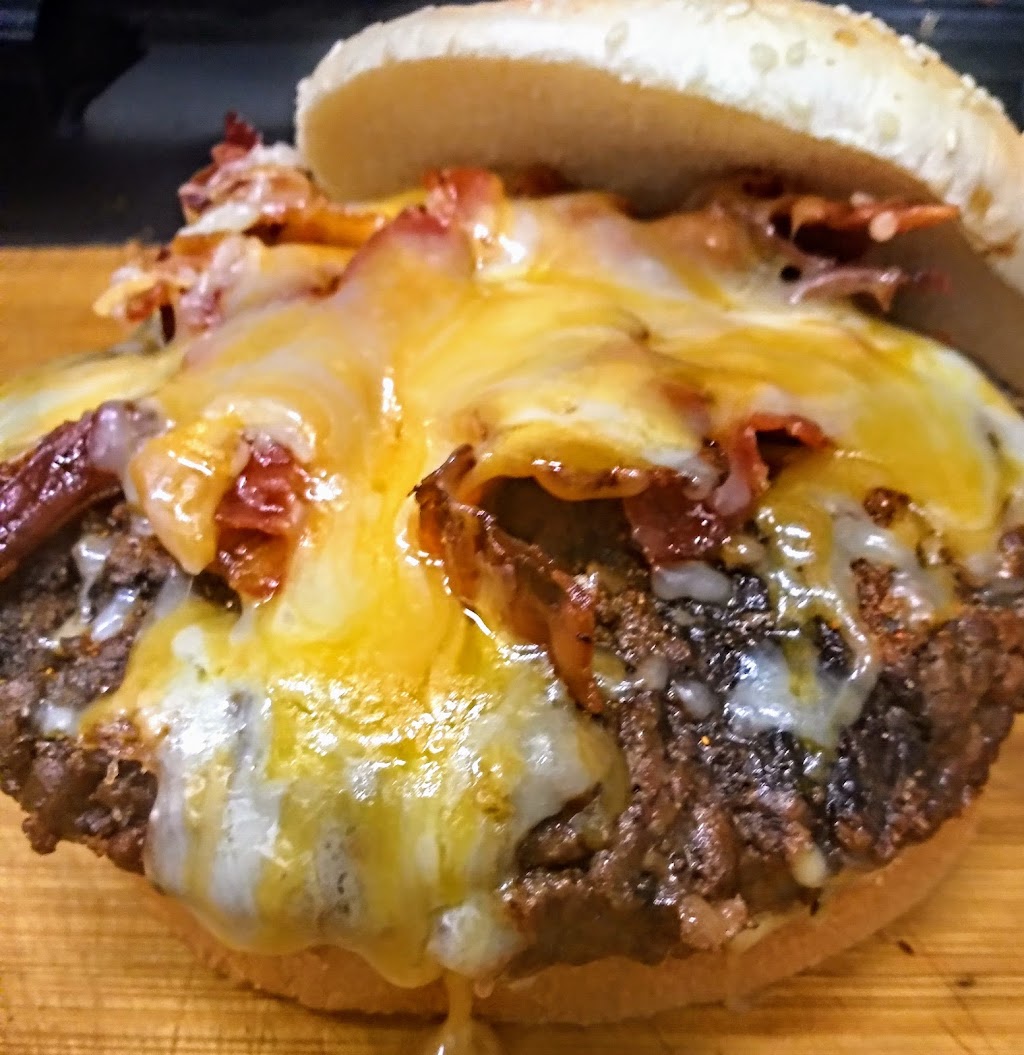 Chef LeBoze Mobile Bistro | restaurant | 1617 Rossville Ave, Chattanooga, TN 37408, USA | 4235051297 OR +1 423-505-1297