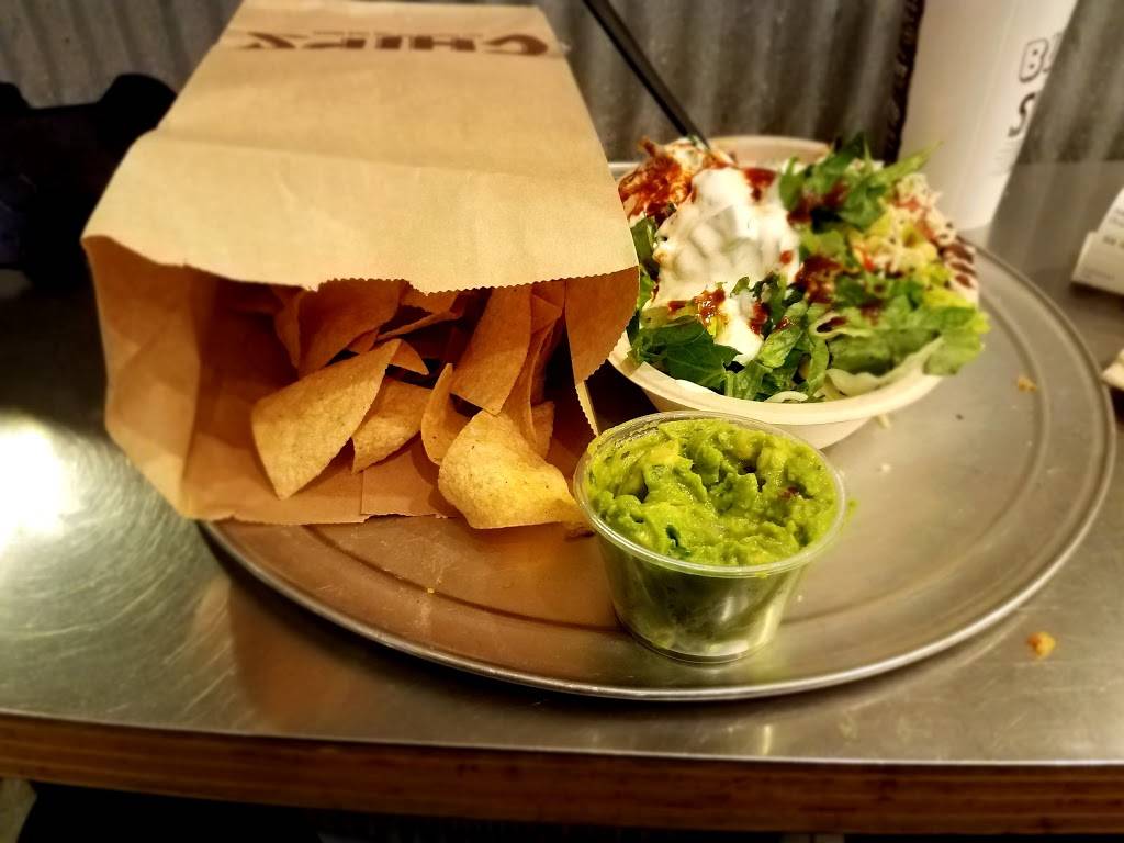 Chipotle Mexican Grill | restaurant | 307 N Sepulveda Blvd Ste B, El Segundo, CA 90245, USA | 3104261437 OR +1 310-426-1437