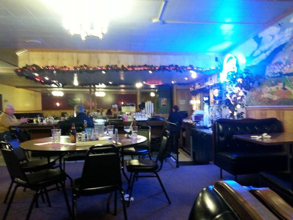 Bianchis Hilltop Restaurant | restaurant | 2820 Hubbell Ave, Des Moines, IA 50317, USA | 5152652746 OR +1 515-265-2746