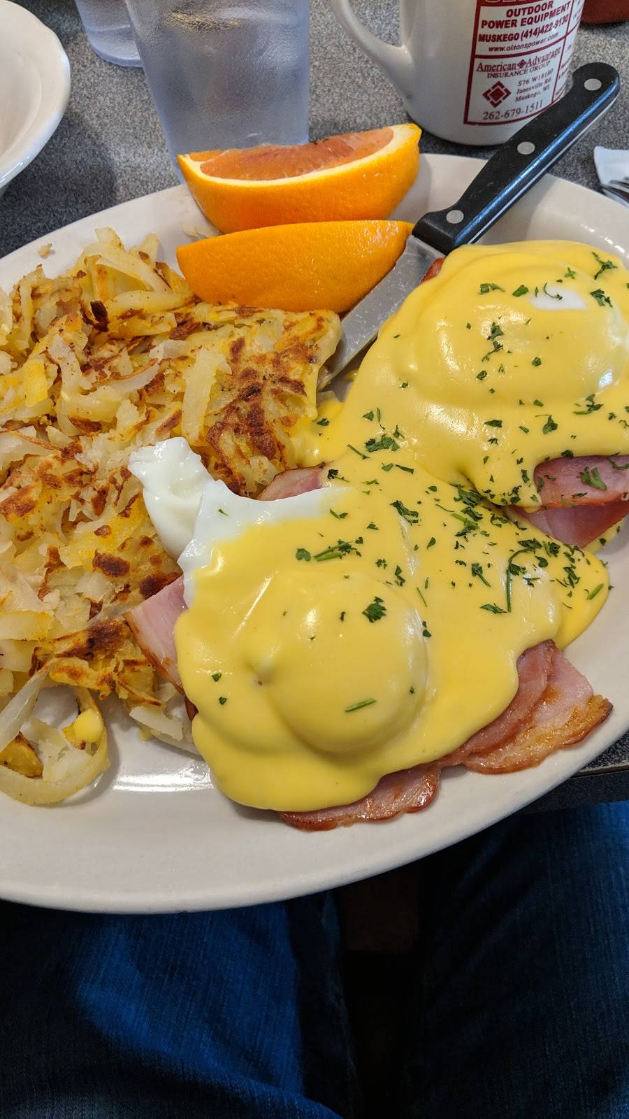 Rainbow Restaurant | restaurant | 6290 S Martin Rd, New Berlin, WI 53146, USA | 2626790490 OR +1 262-679-0490