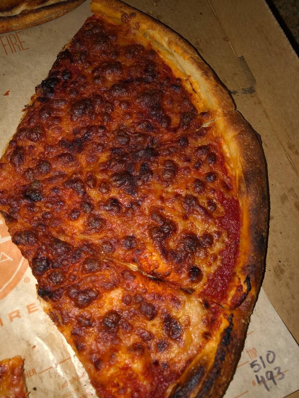 Blaze Pizza | meal takeaway | 13250 S Cleveland Ave, Fort Myers, FL 33907, USA | 2399358942 OR +1 239-935-8942