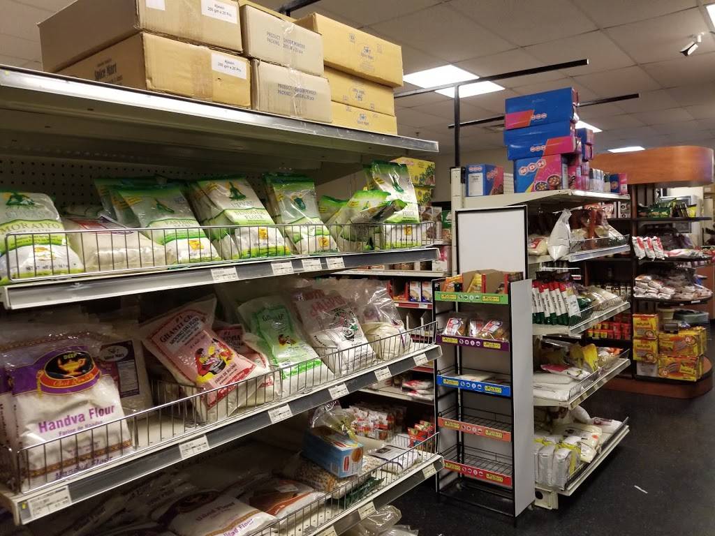 Spice Mart | restaurant | 1552 N Aurora Rd # 114, Naperville, IL 60563, USA | 6303054347 OR +1 630-305-4347