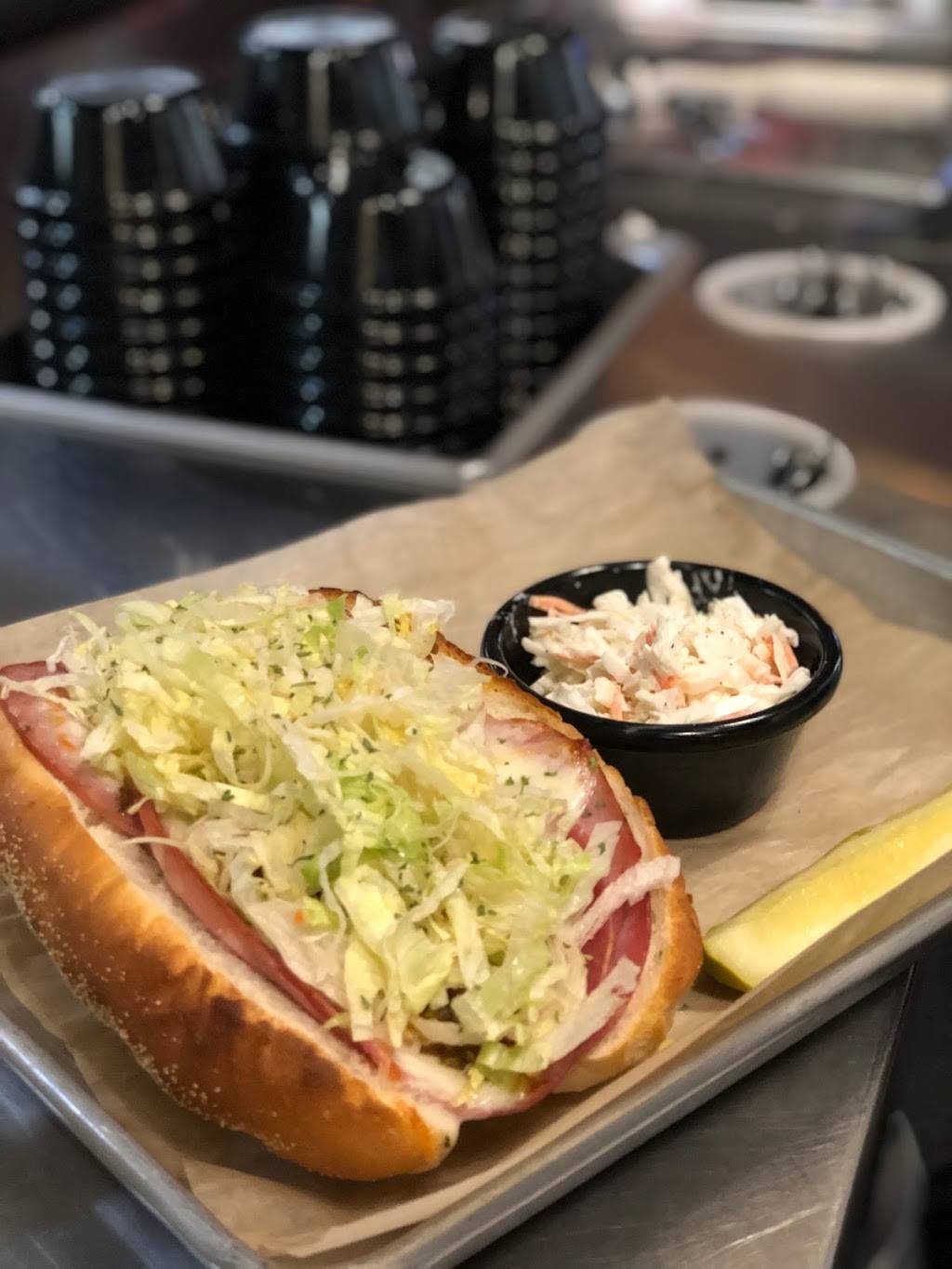 313 Pizza Bar | restaurant | 37 E Flint St, Lake Orion, MI 48362, USA | 2486909362 OR +1 248-690-9362