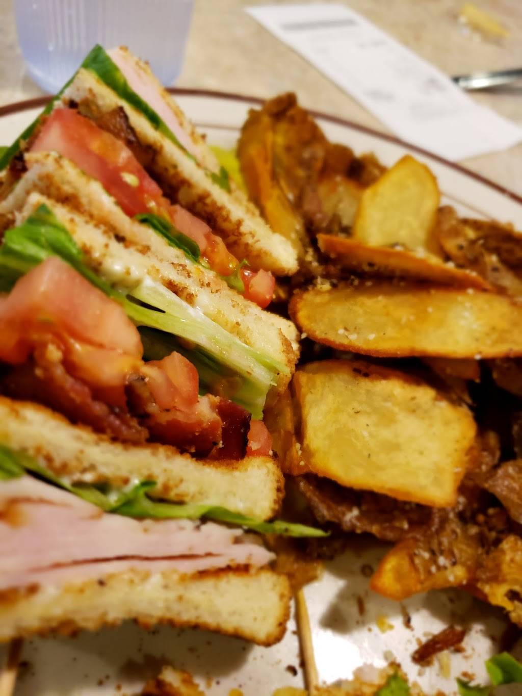 Randys Family Restaurant | restaurant | 1132 W MacArthur Ave, Eau Claire, WI 54701, USA | 7158398449 OR +1 715-839-8449