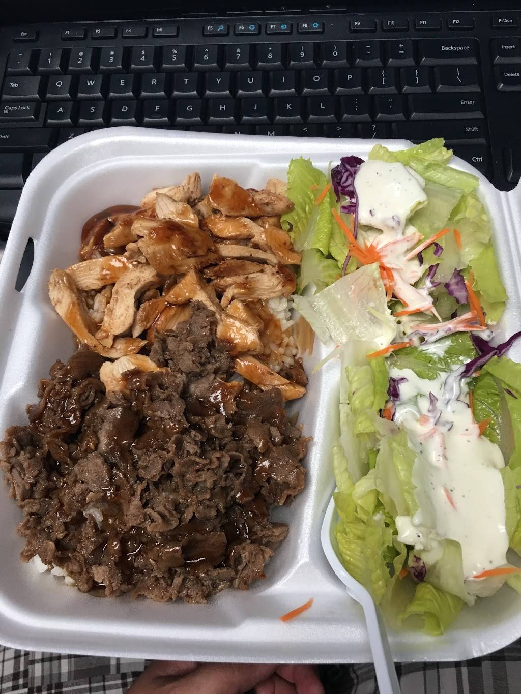 JB SANDWICHES NEXT TO FOOSE DESIGN | restaurant | 17801 Sampson Ln, Huntington Beach, CA 92647, USA | 7143751898 OR +1 714-375-1898