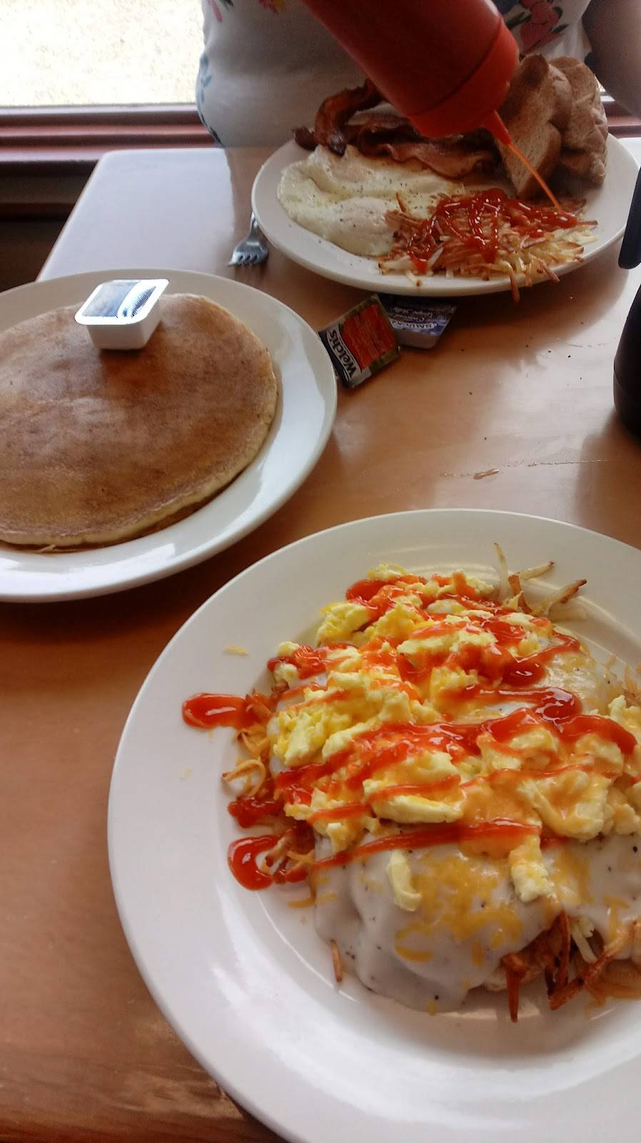 Rose Hill Cafe | cafe | 8133 Rose Hill Rd, Newburgh, IN 47630, USA | 8128538443 OR +1 812-853-8443