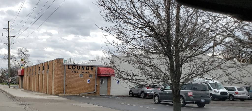 Bowlero Lanes & Lounge | night club | 4209 Coolidge Hwy, Royal Oak, MI 48073, USA | 2485497500 OR +1 248-549-7500