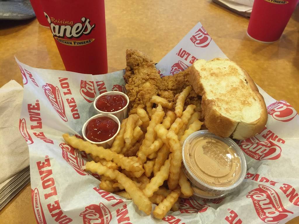 Raising Canes Chicken Fingers | meal takeaway | 6407 Westworth Blvd, Westworth Village, TX 76114, USA | 8177315829 OR +1 817-731-5829