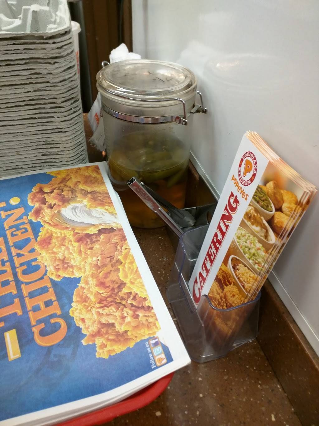 Popeyes Louisiana Kitchen | restaurant | 2700 Madison Rd, Cincinnati, OH 45209, USA | 5137314891 OR +1 513-731-4891