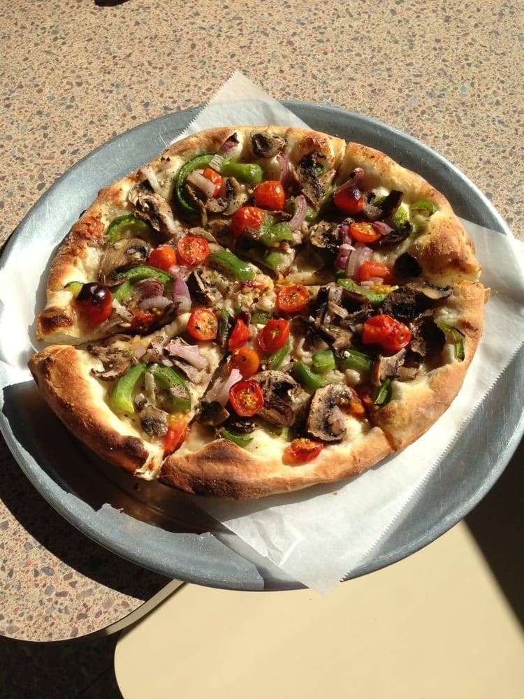 Scrimas Pizza | restaurant | 1600 E Main St, Waukesha, WI 53186, USA | 2625445502 OR +1 262-544-5502