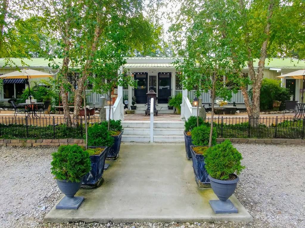 Garden Cafe | restaurant | 307 W Liberty St, York, SC 29745, USA | 8036847019 OR +1 803-684-7019