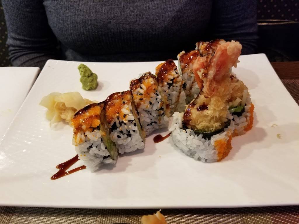 Sushi House Japanese Restaurant | restaurant | 822 E Center St # E, Wallingford, CT 06492, USA | 2032843818 OR +1 203-284-3818