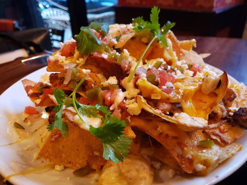 Lilys Garden & Patio | restaurant | 33 Batterymarch St, Boston, MA 02110, USA | 8572335991 OR +1 857-233-5991