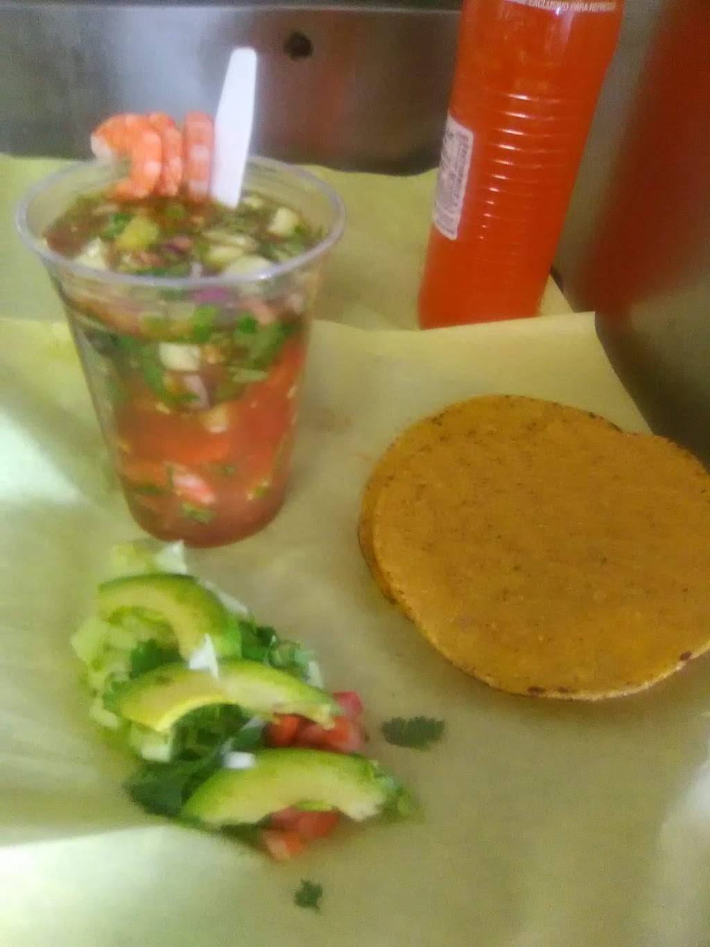 La Sirenita Taco Truck | restaurant | 10398 Avalon Rd NW, Albuquerque, NM 87121, USA | 5052648229 OR +1 505-264-8229