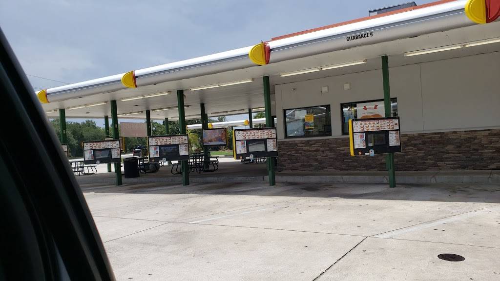 Sonic Drive-In | restaurant | 555 S Babcock St, Melbourne, FL 32901, USA | 3214095509 OR +1 321-409-5509