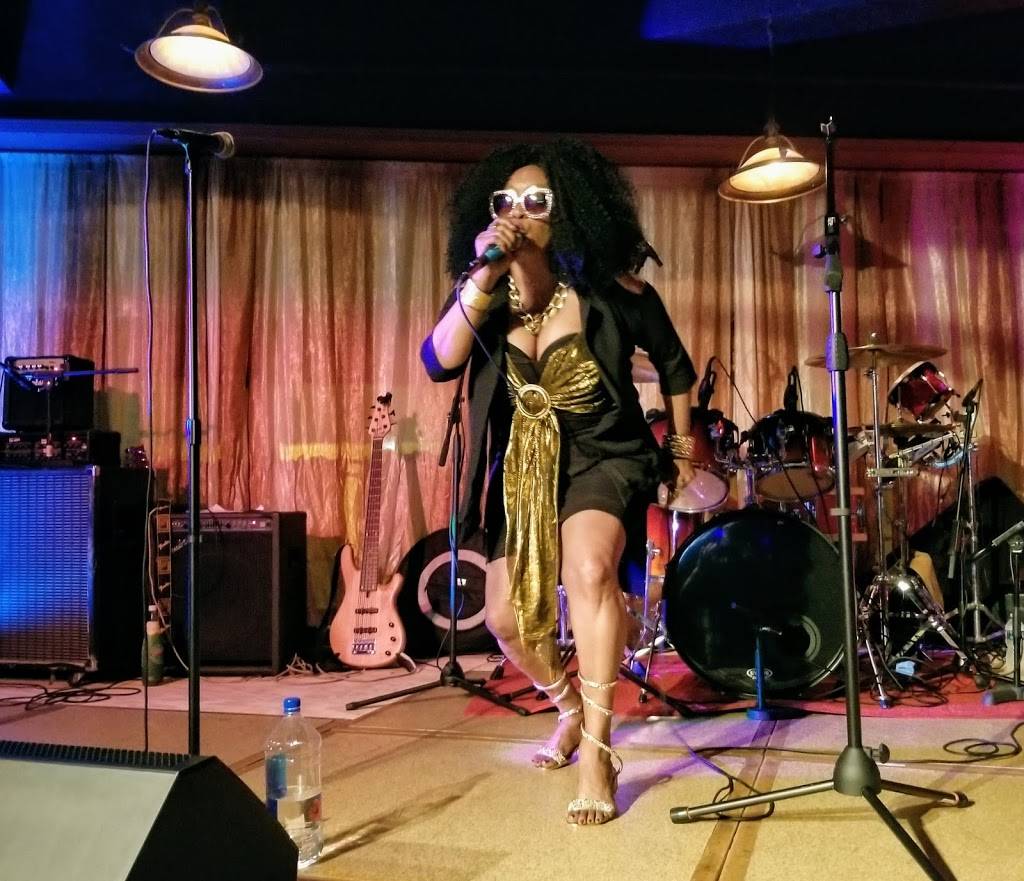 Calabash Banquet & Restaurant | restaurant | 6208 Lancaster Ave, Philadelphia, PA 19151, USA | 2158791360 OR +1 215-879-1360