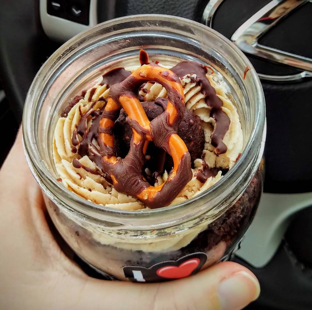 Annie O Loves Cafe of Sweet Abundance | bakery | 1901 Ashley River Rd, Charleston, SC 29407, USA | 8432258368 OR +1 843-225-8368