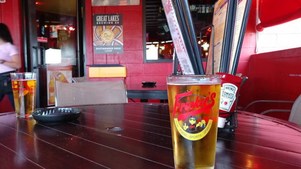 Frickers | restaurant | 1410 W Main Cross St, Findlay, OH 45840, USA | 4194239464 OR +1 419-423-9464