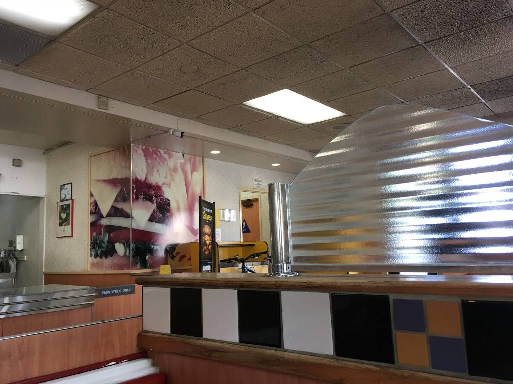 Carls Jr. | restaurant | 3770 Telegraph Ave, Oakland, CA 94609, USA | 5106584491 OR +1 510-658-4491