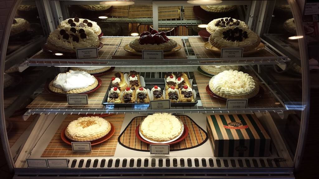 Perkins Restaurant & Bakery | restaurant | 6001 S Salford Blvd, North Port, FL 34287, USA | 9412572130 OR +1 941-257-2130