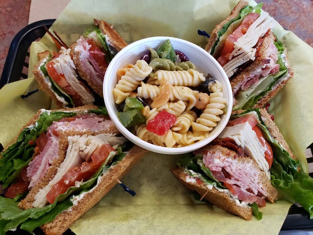 HOGGS Gourmet Grill | meal takeaway | 12625 Frederick St Ste E-9, Moreno Valley, CA 92553, USA | 9516531353 OR +1 951-653-1353