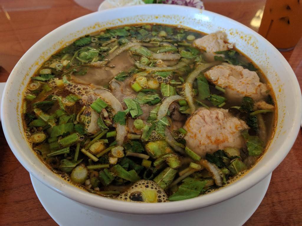 Pho Mazing | restaurant | 1156 E Yorba Linda Blvd, Placentia, CA 92870, USA | 7145245088 OR +1 714-524-5088