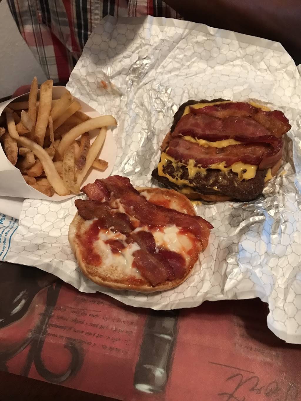 Wendys | restaurant | 3101 FM 528 Rd, Friendswood, TX 77546, USA | 2819947665 OR +1 281-994-7665