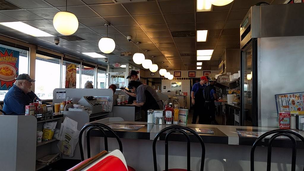 Waffle House | meal takeaway | 747 Upward Rd, Flat Rock, NC 28731, USA | 8286982767 OR +1 828-698-2767