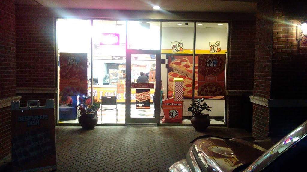 Little Caesars Pizza | meal takeaway | 13651 Hunters Oak Dr, Orlando, FL 32837, USA | 4078564059 OR +1 407-856-4059