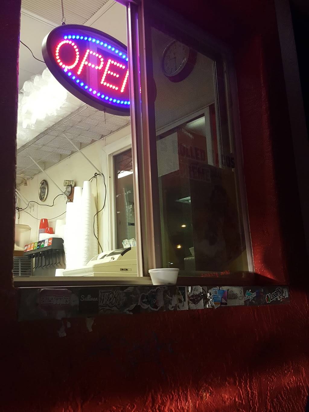 Rolbertos | restaurant | 5032 N 7th St, Phoenix, AZ 85014, USA | 6022742616 OR +1 602-274-2616