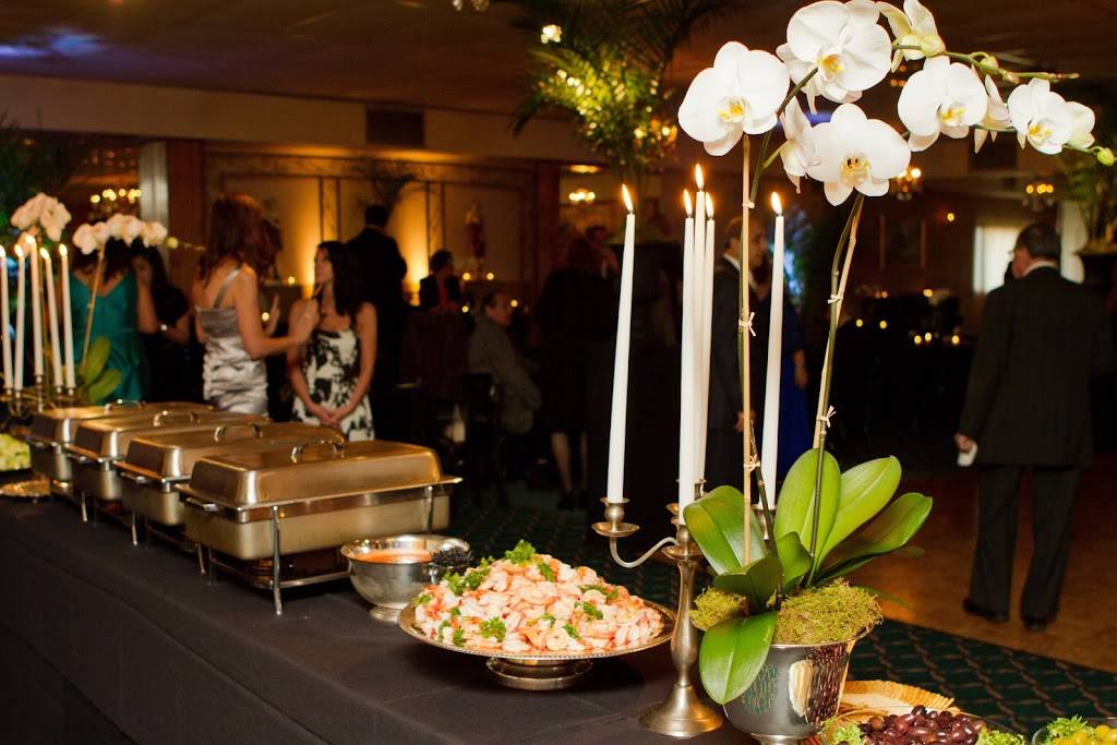 Gramercy Ballroom & Restaurant | restaurant | 155 S Main St, Pittston, PA 18640, USA | 5706551111 OR +1 570-655-1111
