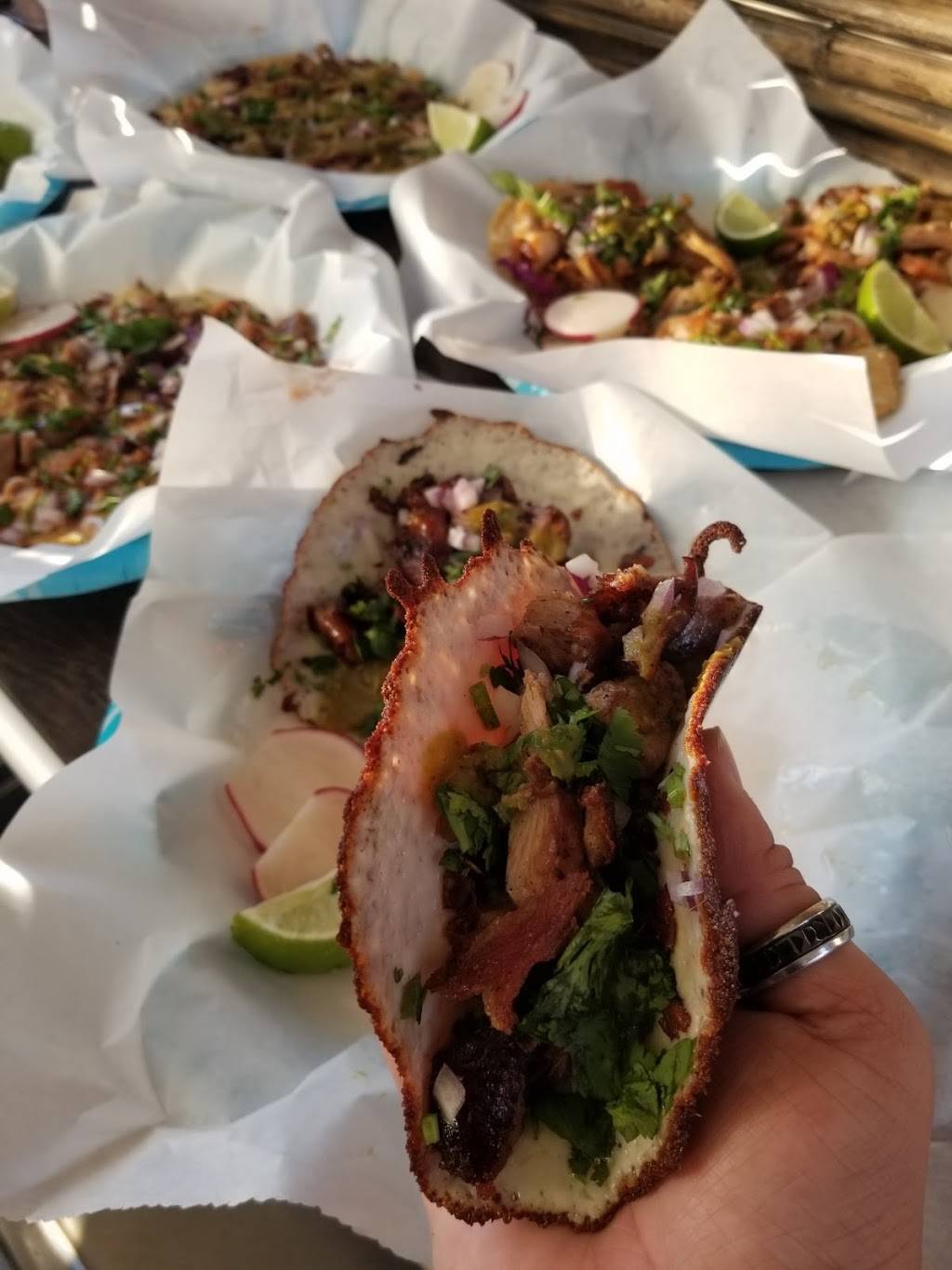 Ixtaco Taqueria | restaurant | 10021 Valley Blvd, El Monte, CA 91731, USA | 6264165675 OR +1 626-416-5675