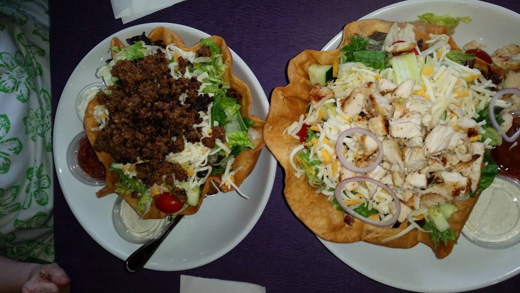 Shields Pizza of Macomb | restaurant | 50750 Romeo Plank Rd, Macomb, MI 48044, USA | 5862281400 OR +1 586-228-1400