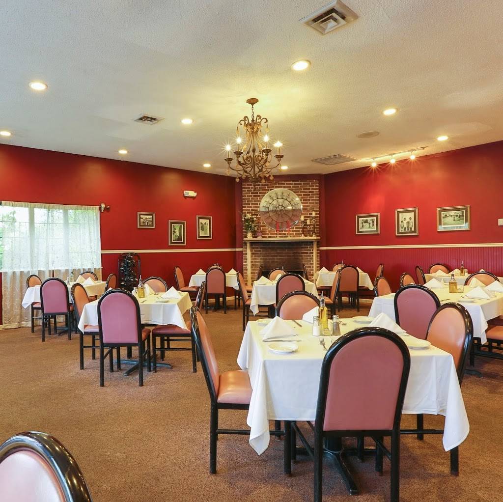 Alexs Italian Restaurant & J&JS Pizzeria | restaurant | 12445 Ocean Gateway #6, Ocean City, MD 21842, USA | 4102137717 OR +1 410-213-7717