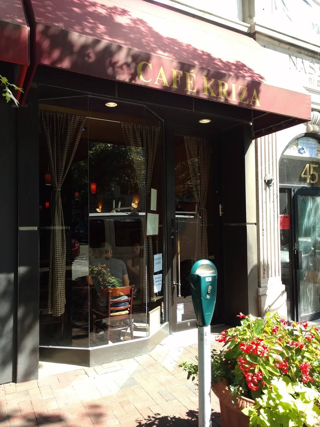 Cafe Kriza | restaurant | 45 Middle Neck Rd, Great Neck, NY 11021, USA | 5168291039 OR +1 516-829-1039