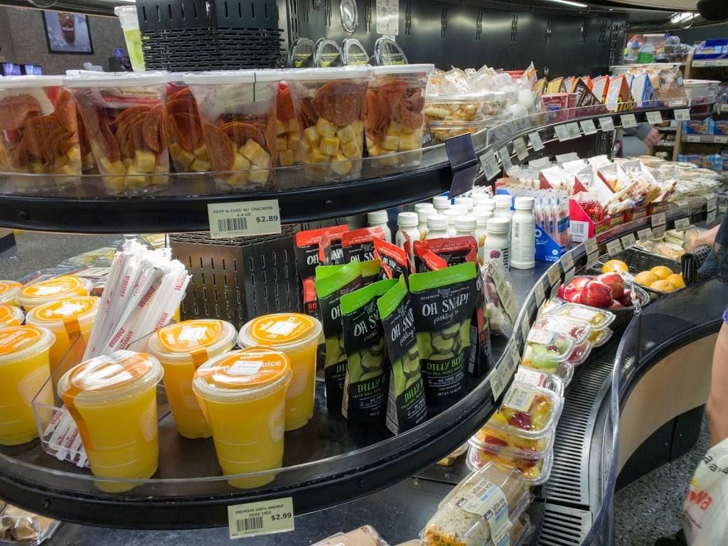Wawa | cafe | 5820 Edgewater Dr, Orlando, FL 32810, USA | 4072911394 OR +1 407-291-1394