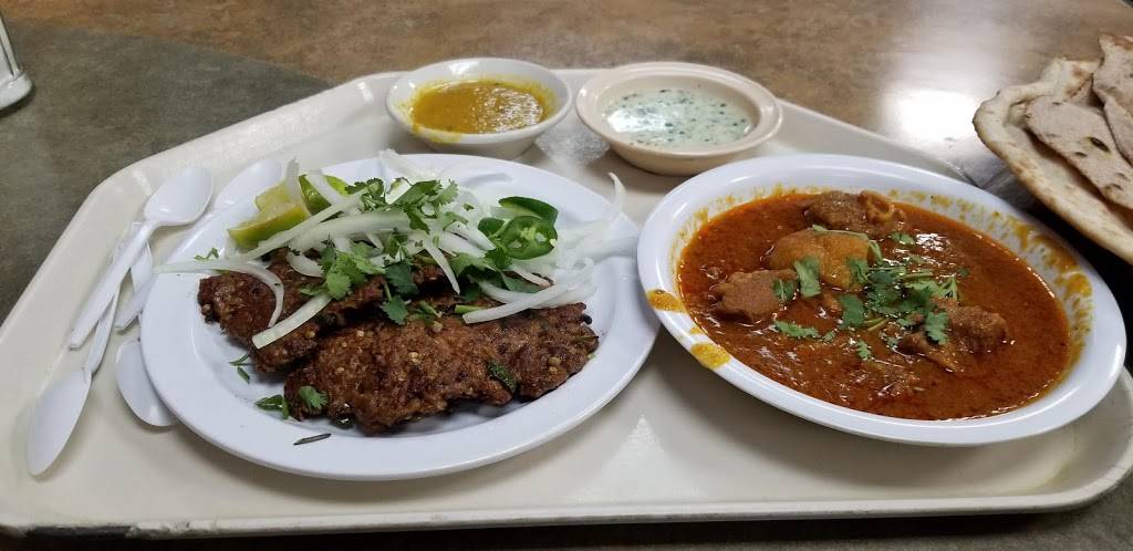 Pakeeza Restaurant | restaurant | 1011 N Orleans St, Chicago, IL 60610, USA | 3122667936 OR +1 312-266-7936