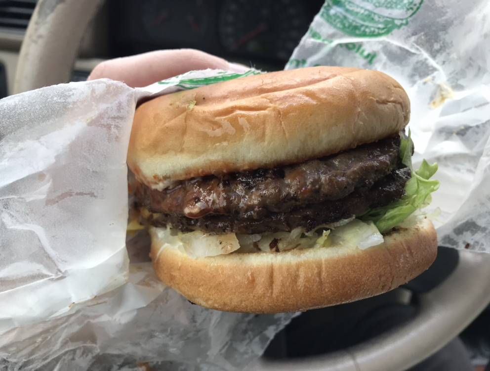 Frisko Freeze | restaurant | 1201 Division Ave, Tacoma, WA 98403, USA | 2532726843 OR +1 253-272-6843