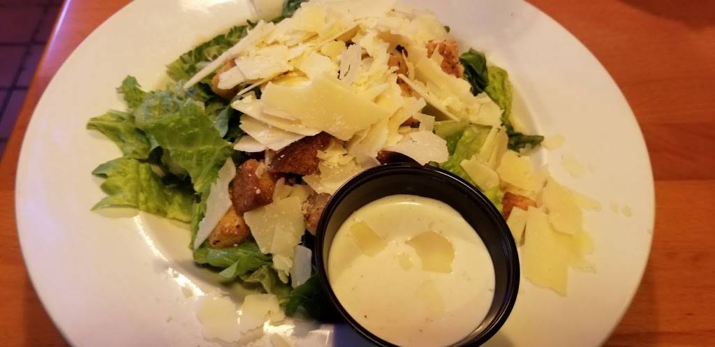 Four Square Restaurant & Bar | restaurant | 16 Commercial St, Braintree, MA 02184, USA | 7818484448 OR +1 781-848-4448