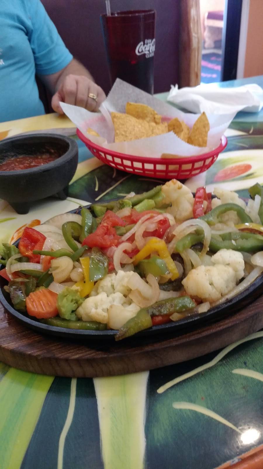 La Parada | restaurant | 1642 E New York St a, Indianapolis, IN 46201, USA | 3179170095 OR +1 317-917-0095