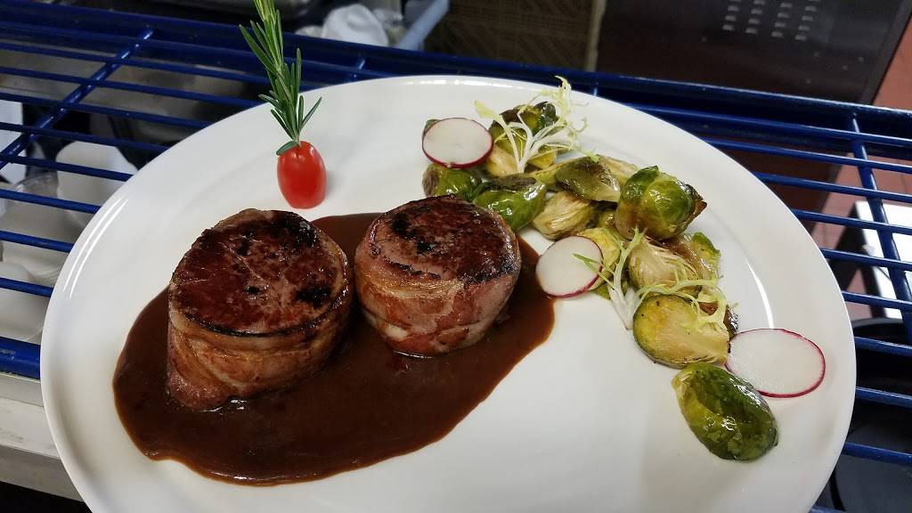 Crust Italian Eatery | restaurant | 277 Rock Hill Dr, Rock Hill, NY 12775, USA | 8457964444 OR +1 845-796-4444