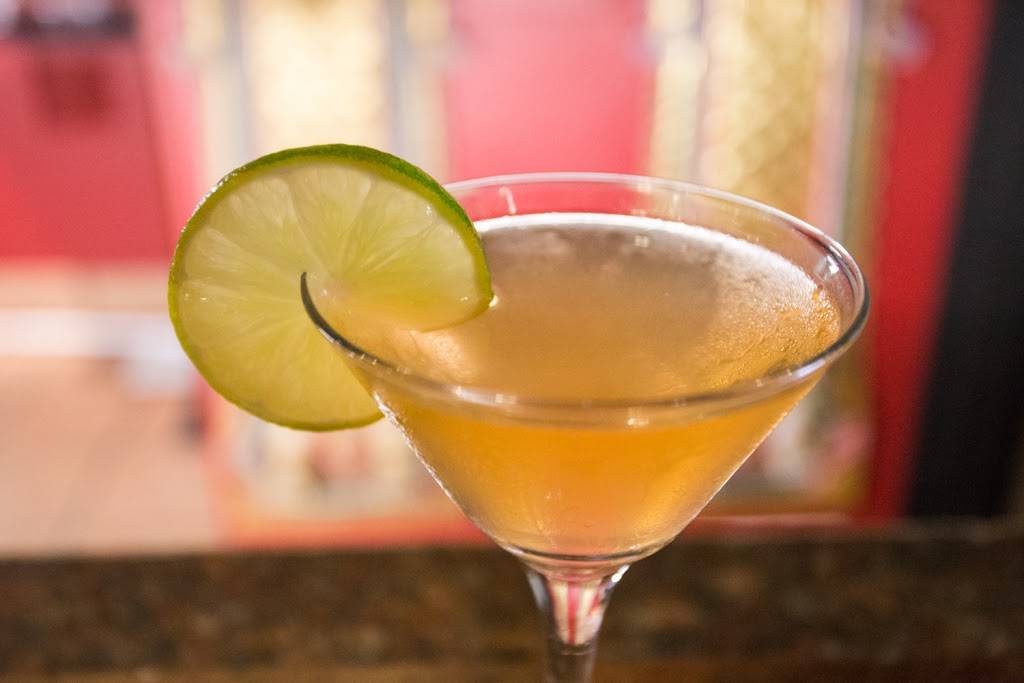 Candle Nut Restaurant | restaurant | 2101-1 Market St, Wilmington, NC 28403, USA | 9103992054 OR +1 910-399-2054