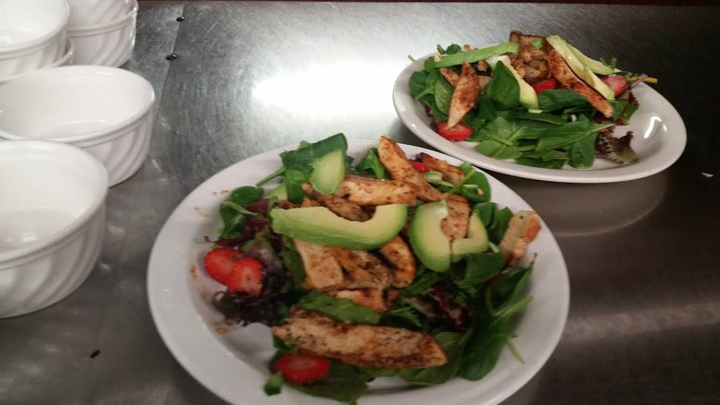 Fire By The Lake | restaurant | 3370 AL-69, Guntersville, AL 35976, USA | 2564862525 OR +1 256-486-2525