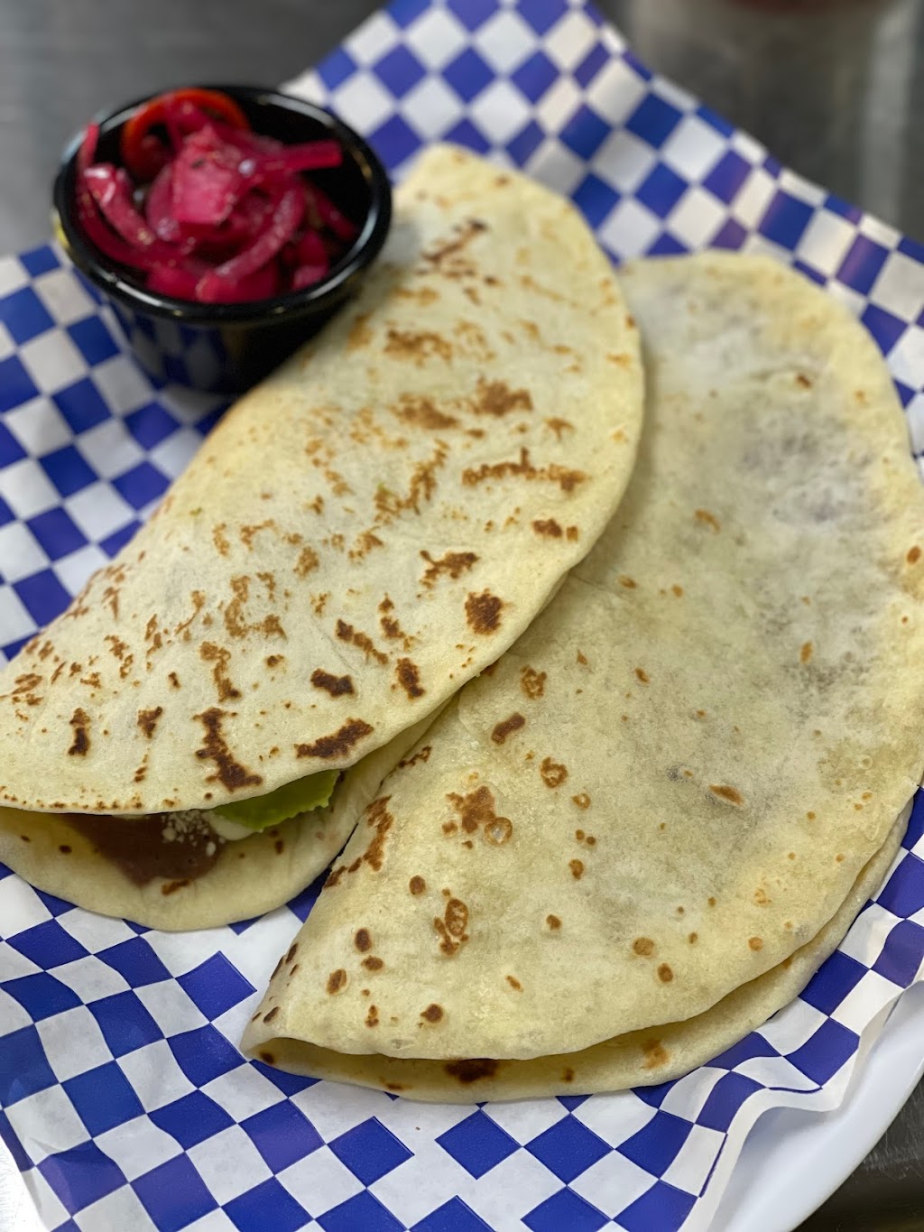 504 RESTAURANT HONDURAN AND MEXICAN CUSINE | restaurant | 14504 Victory Blvd, Van Nuys, CA 91411, USA | 8185100619 OR +1 818-510-0619