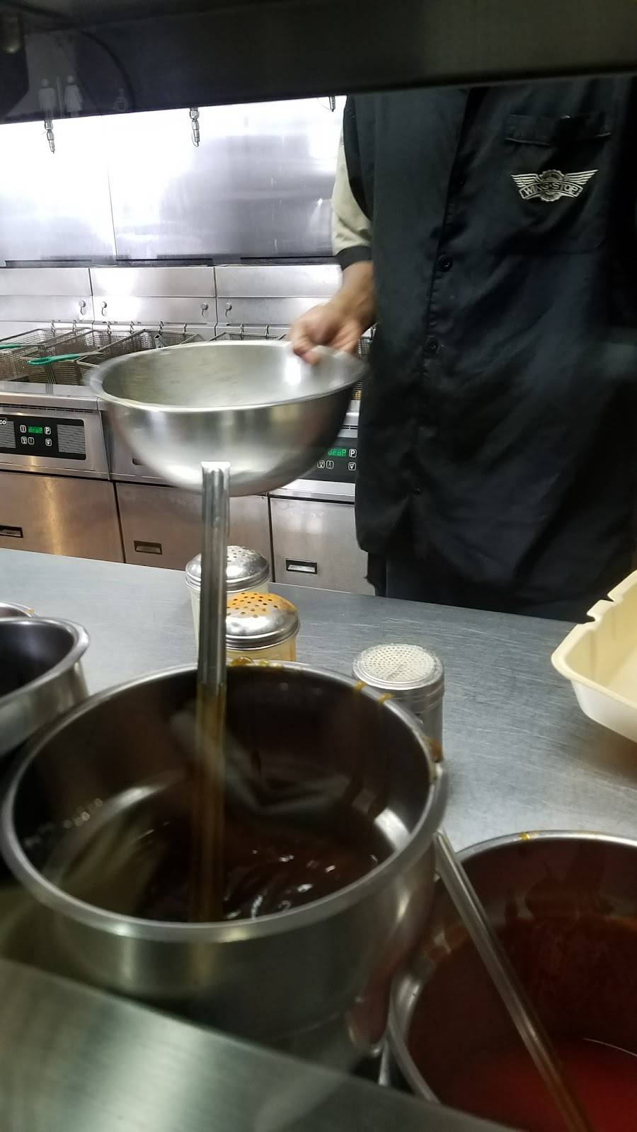 Wingstop | restaurant | 2201 Rosecrans Ave, Gardena, CA 90249, USA | 3103243444 OR +1 310-324-3444