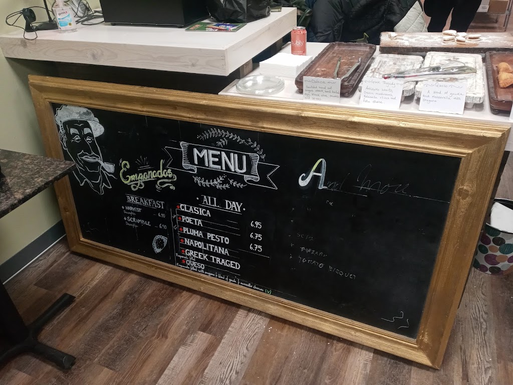 Don Pablos Kitchen & Bakeshop | restaurant | 1007 W Argyle St, Chicago, IL 60640, USA | 3129784965 OR +1 312-978-4965