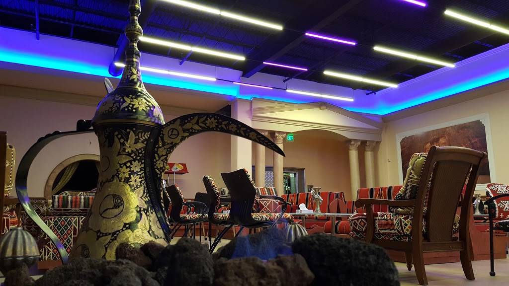 The Vault Anaheim | restaurant | 2951 W Ball Rd, Anaheim, CA 92804, USA | 7142521111 OR +1 714-252-1111